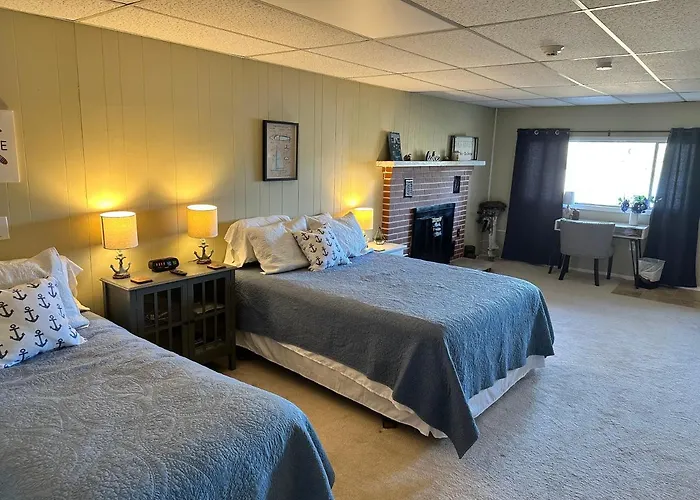 Cozy, Lake Lanier Property With Amazing Views