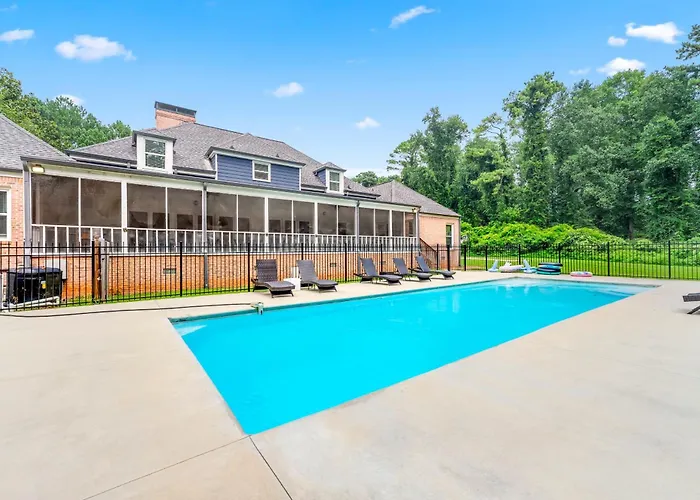 Private Pool Estate Soccer Field Sleeps 16